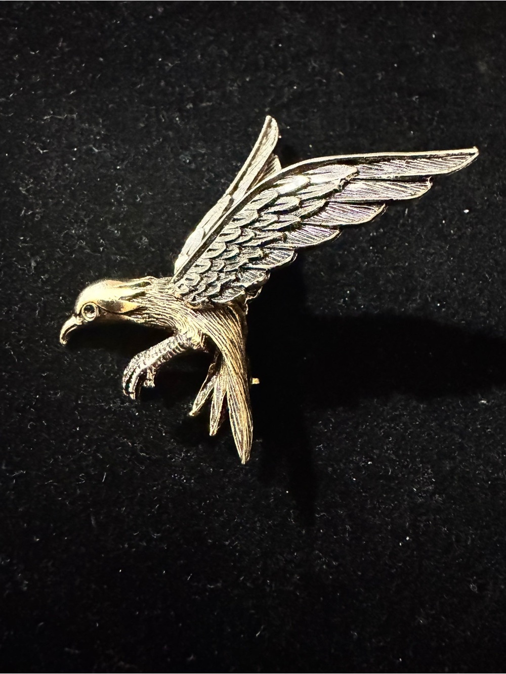 Gold-Tone Eagle  Brooch Figural Design Signed ART (Arthur Pepper)